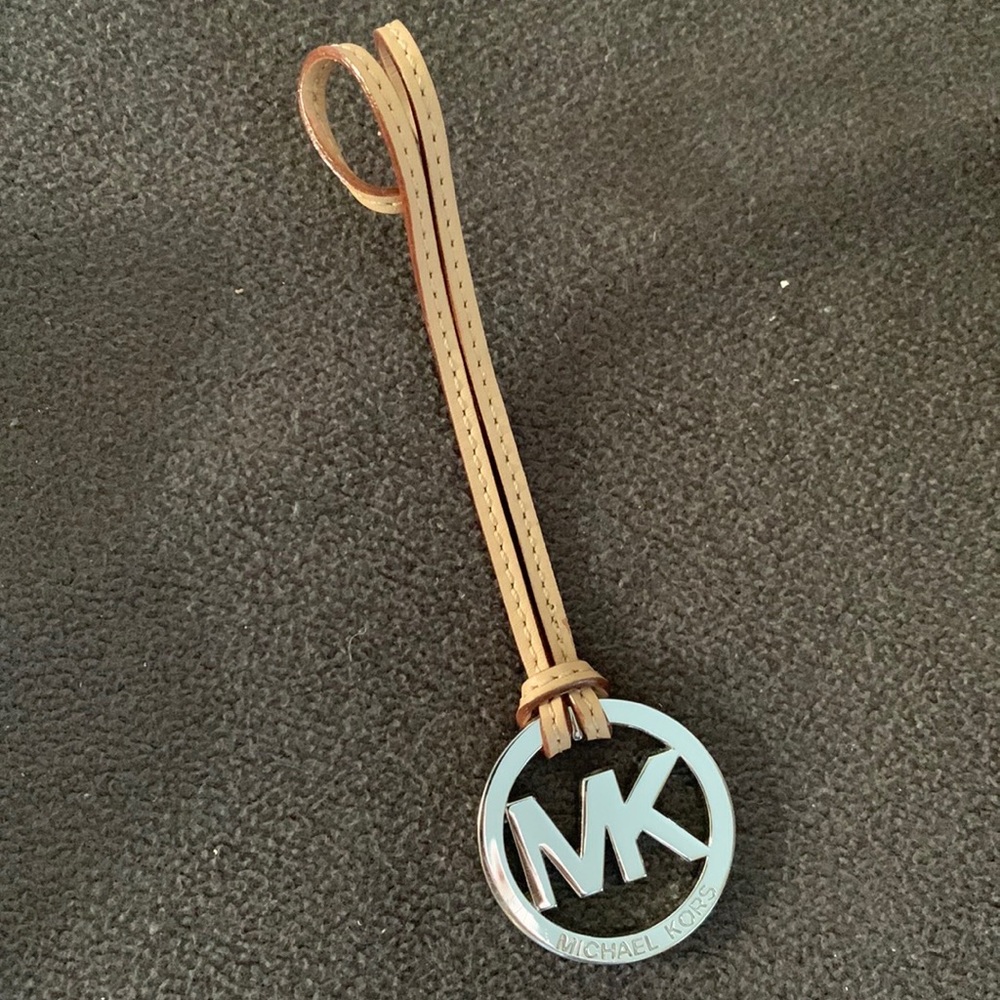 Michael kors purse accessory